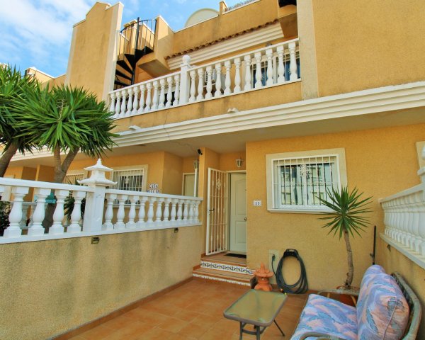 Vistacasas review from happy buyer in Villamartin