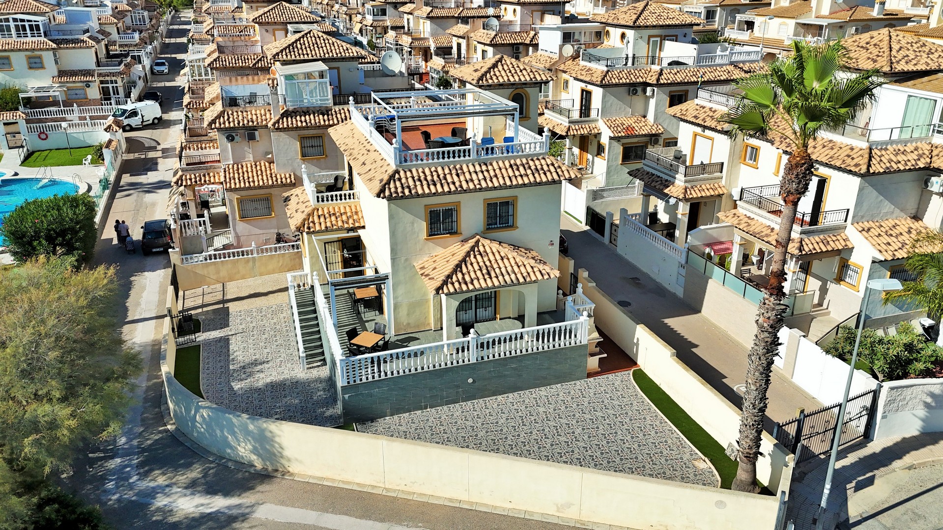 VC3853: Villa for sale in Playa Flamenca