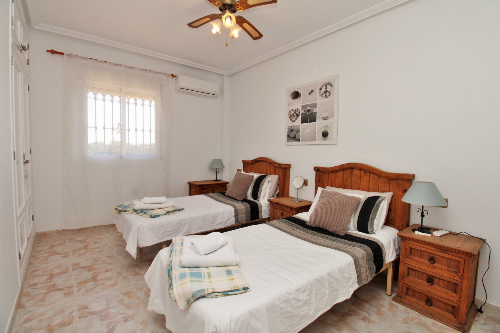 VC3853: Villa for sale in Playa Flamenca