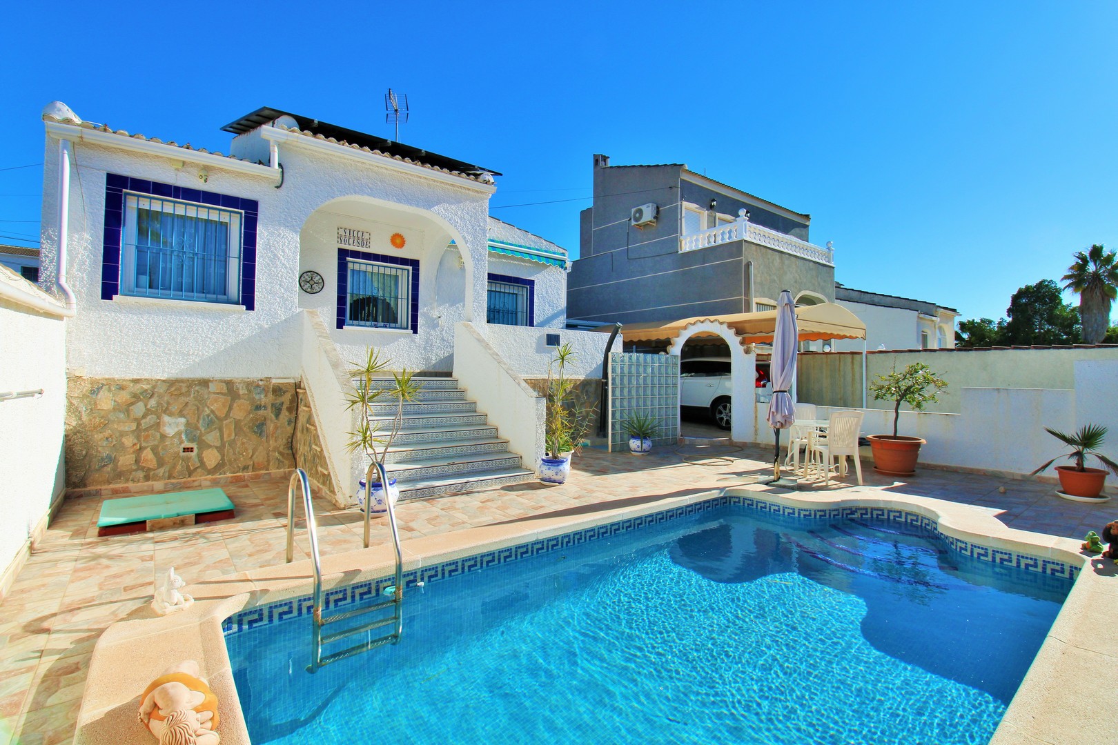 villas en torrevieja · el-chaparral 279000€