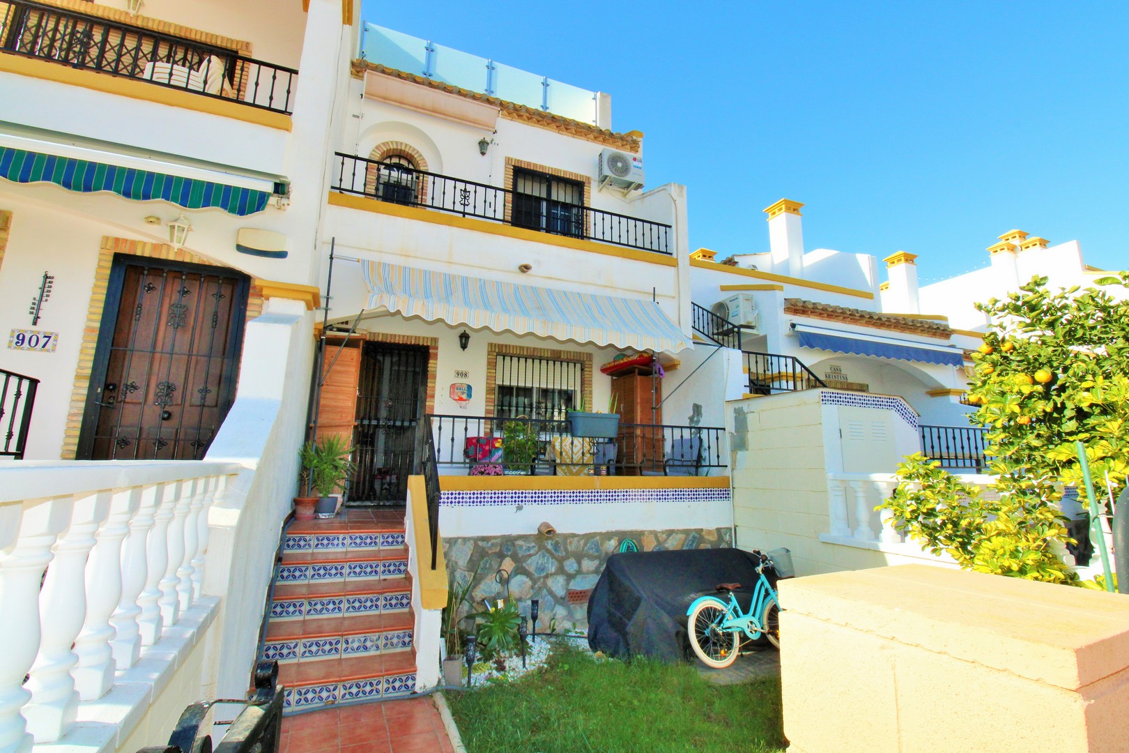terraced-houses en villamartin · los-dolses 229995€