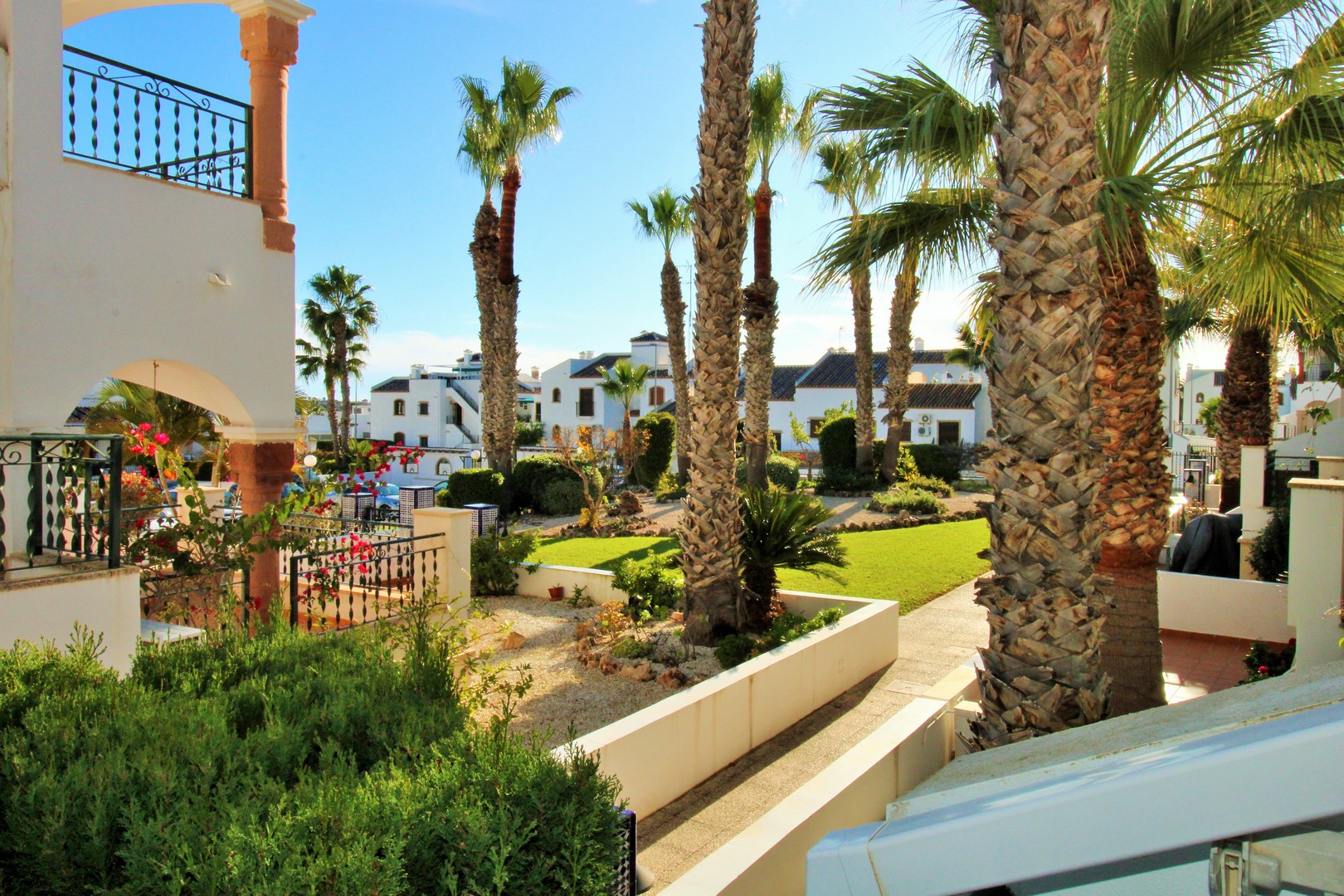 terraced-houses en villamartin · pau-8 225000€