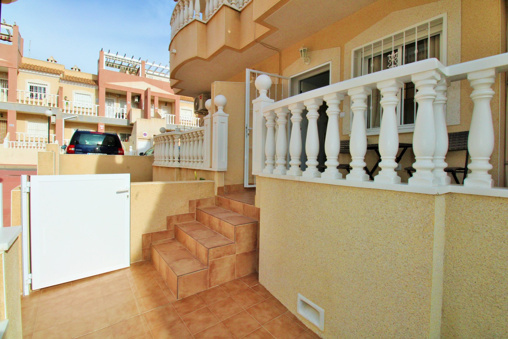 terraced-houses en villamartin · villamartin 179000€