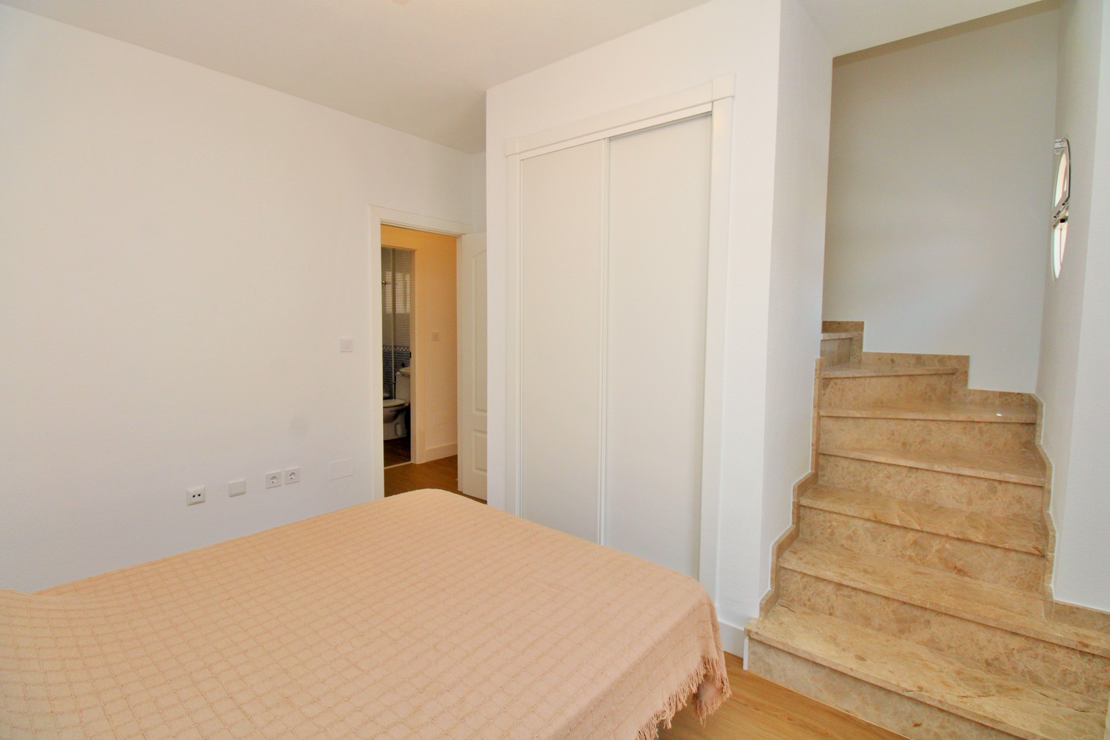 terraced-houses en villamartin · villamartin 179000€