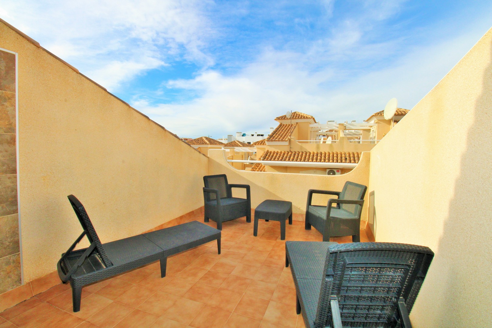 terraced-houses en villamartin · villamartin 179000€