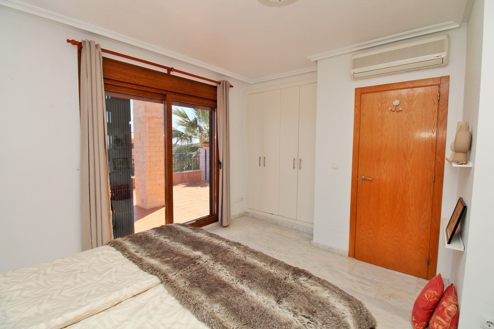 villas en san-miguel-de-salinas · san-miguel-de-salinas 310000€