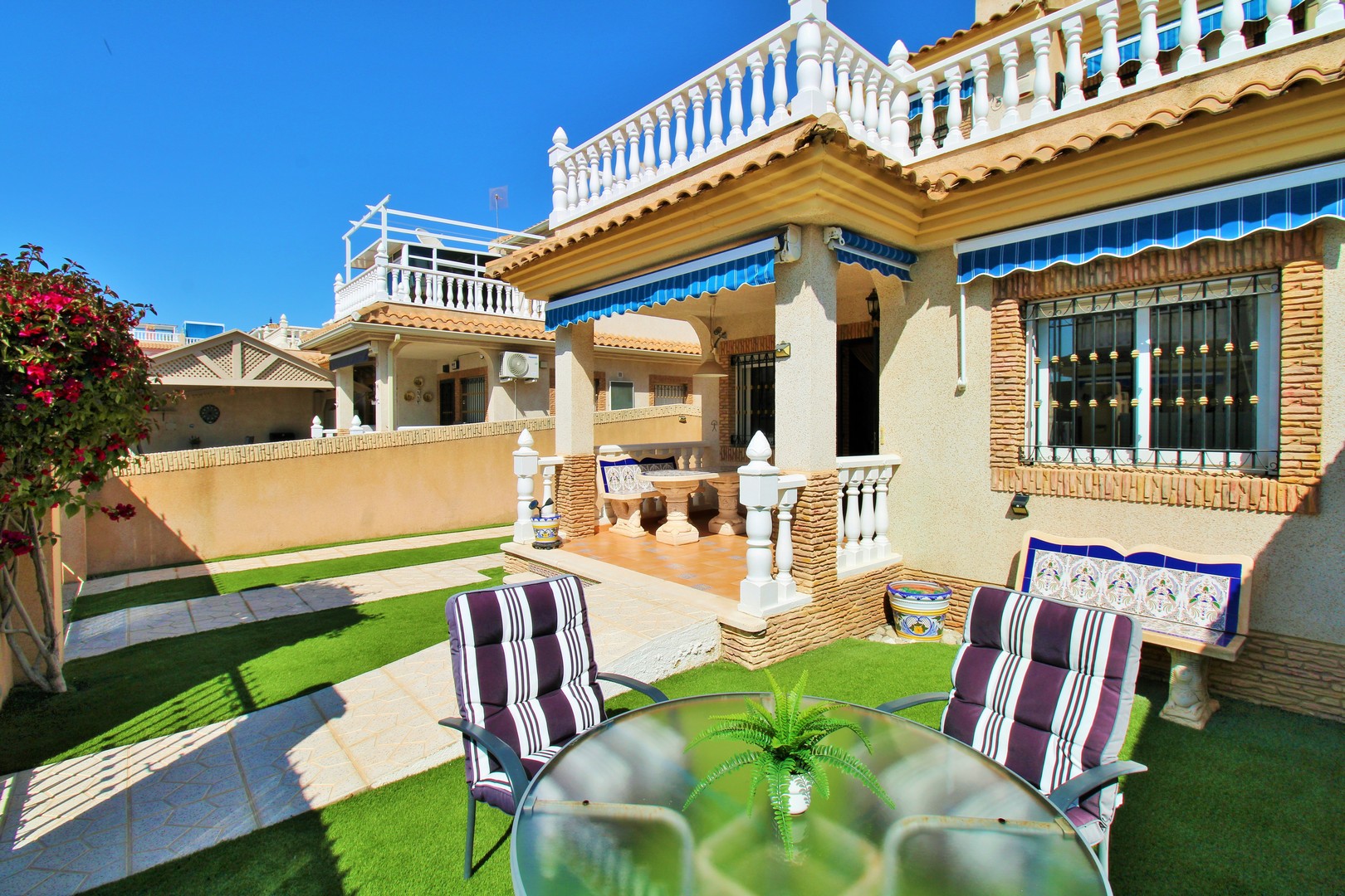 terraced-houses en playa-flamenca · playa-flamenca 249950€