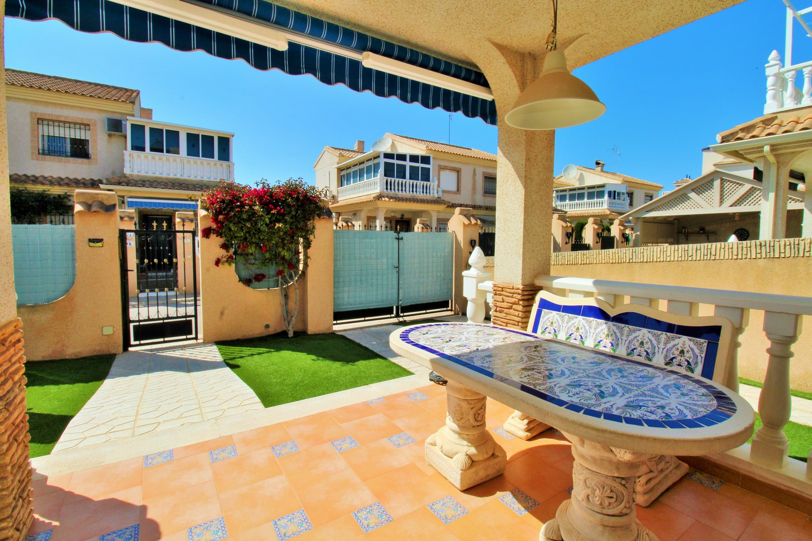terraced-houses en playa-flamenca · playa-flamenca 249950€