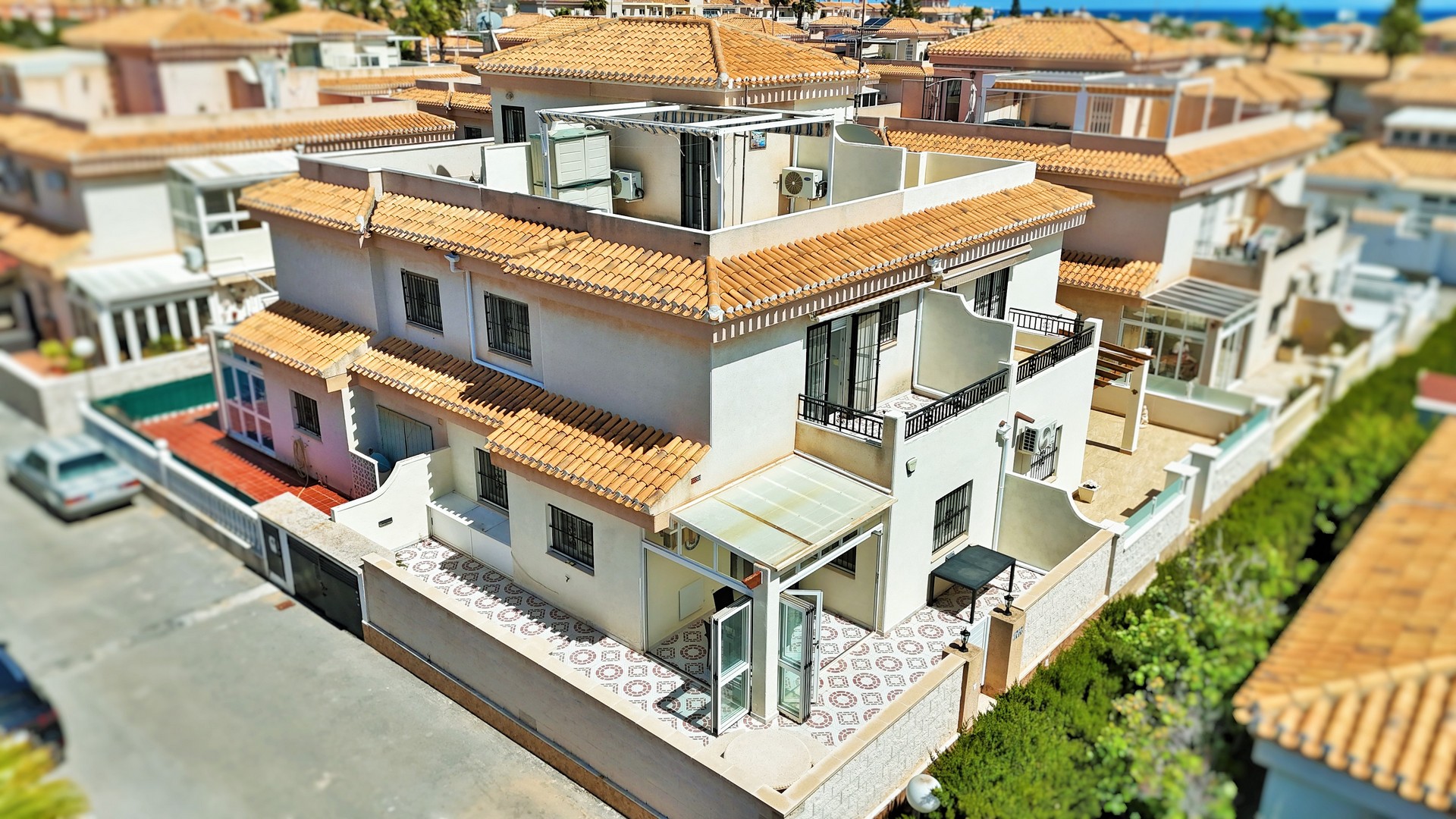 terraced-houses en playa-flamenca · playa-flamenca 249950€
