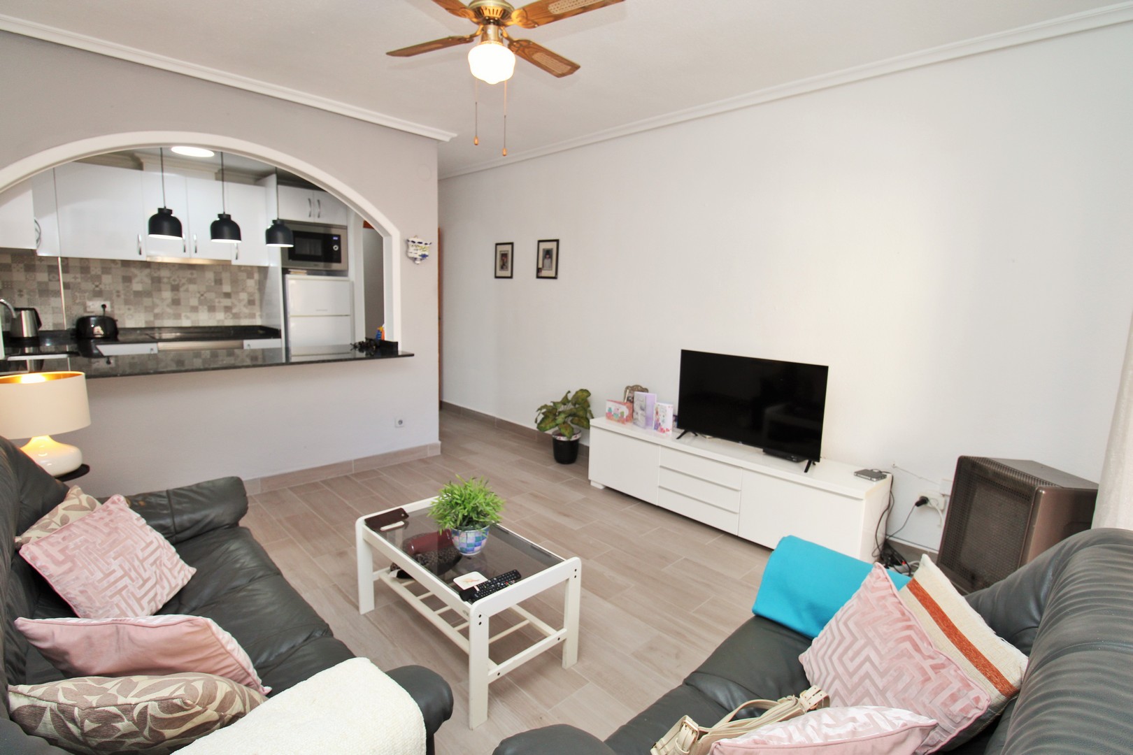 apartment en torrevieja · torrevieja 124900€