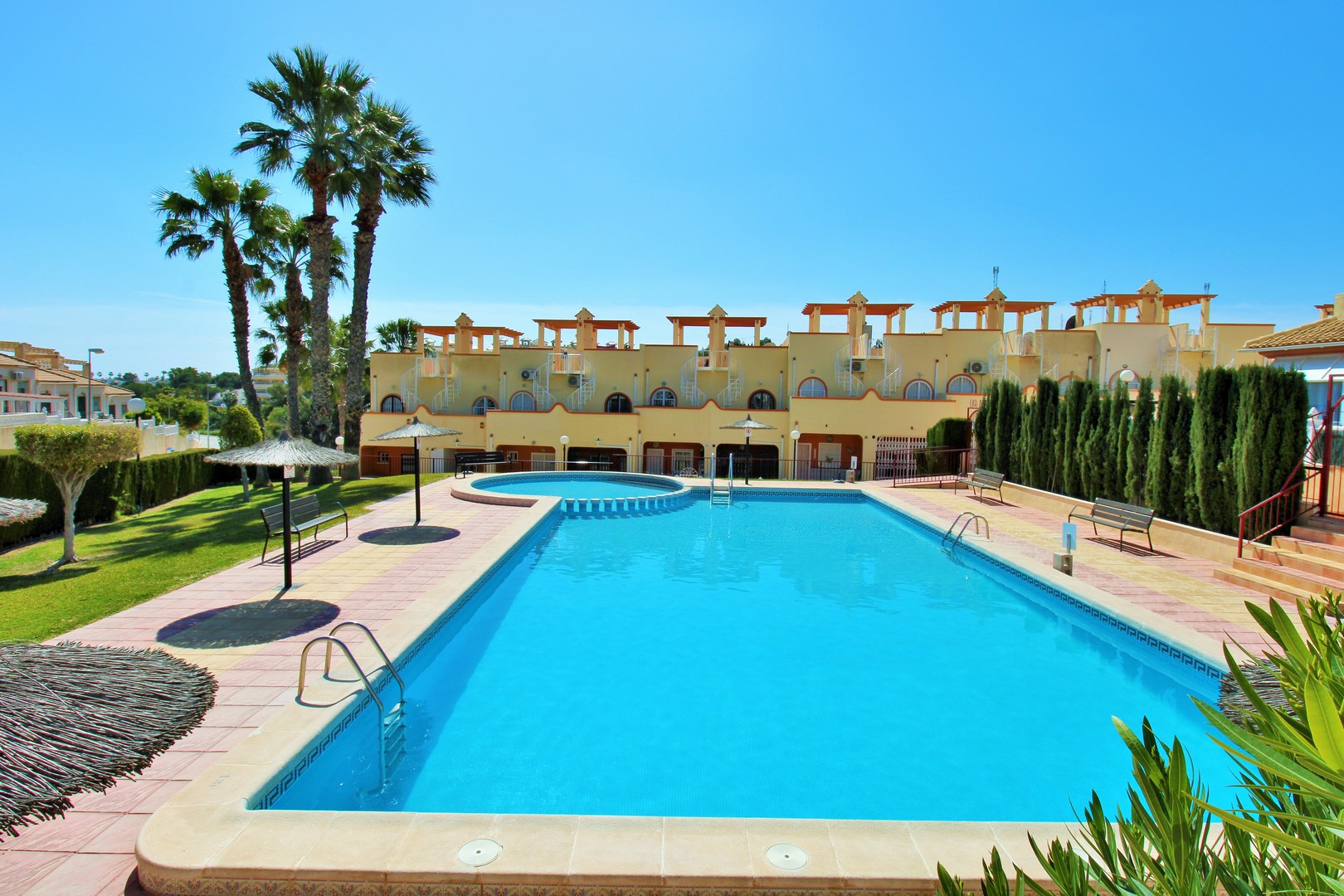 terraced-houses en villamartin · villamartin 162995€
