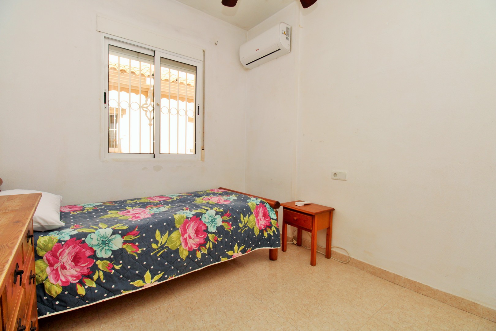 terraced-houses en villamartin · villamartin 162995€