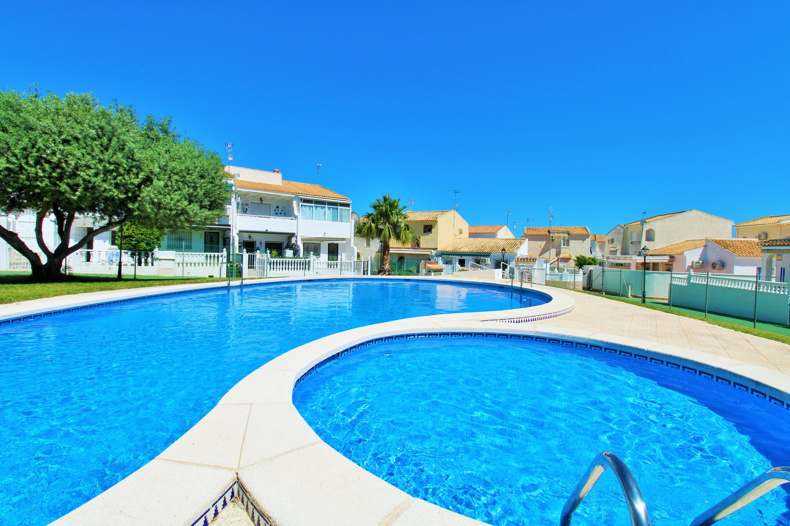 bungalow en la-florida · la-florida 164950€