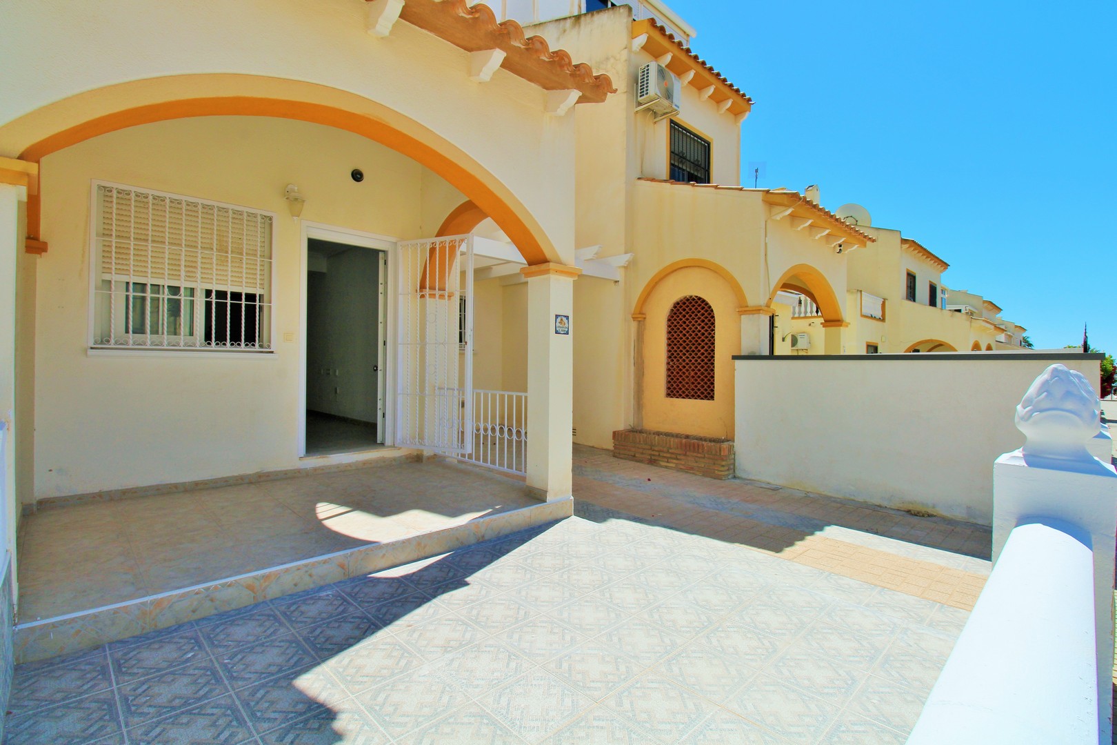 terraced-houses en playa-flamenca · playa-flamenca 214900€