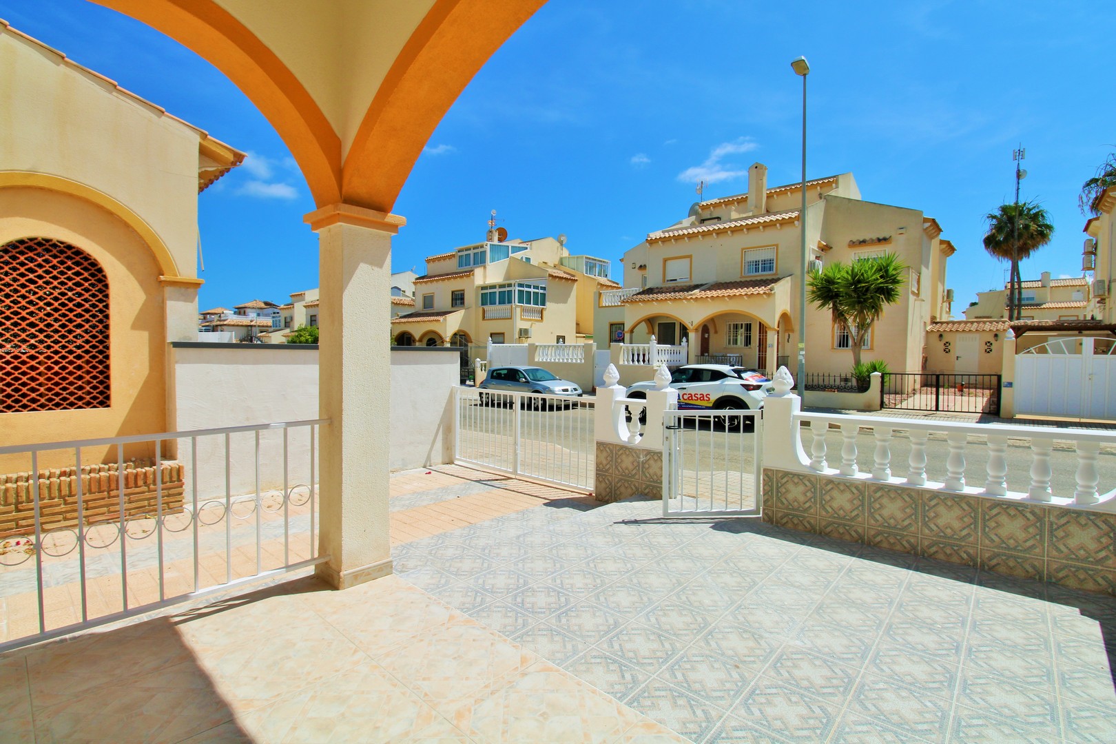 terraced-houses en playa-flamenca · playa-flamenca 215000€