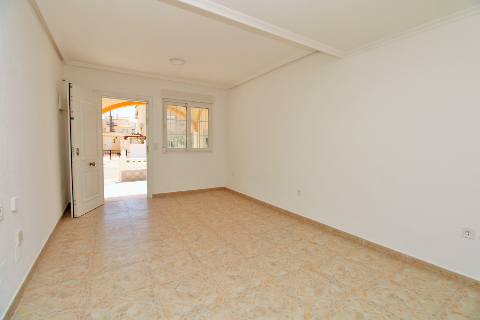 terraced-houses en playa-flamenca · playa-flamenca 215000€
