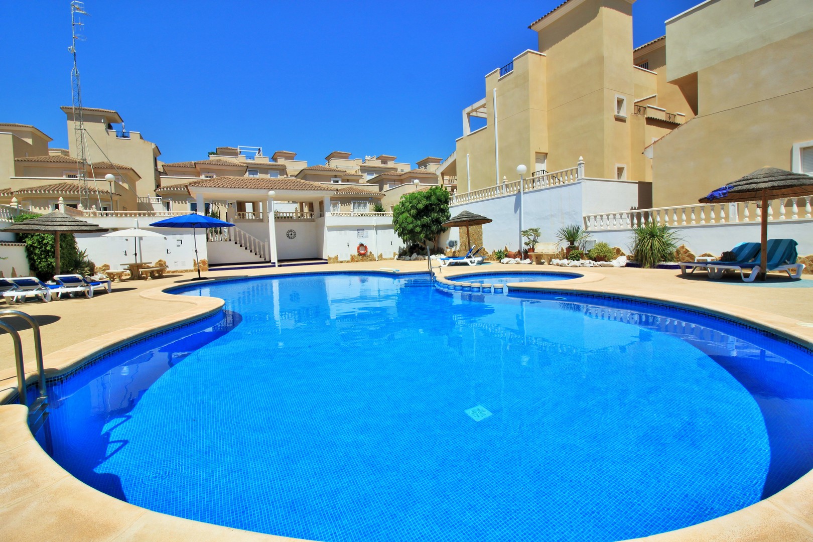 terraced-houses en san-miguel-de-salinas · san-miguel-de-salinas 209990€