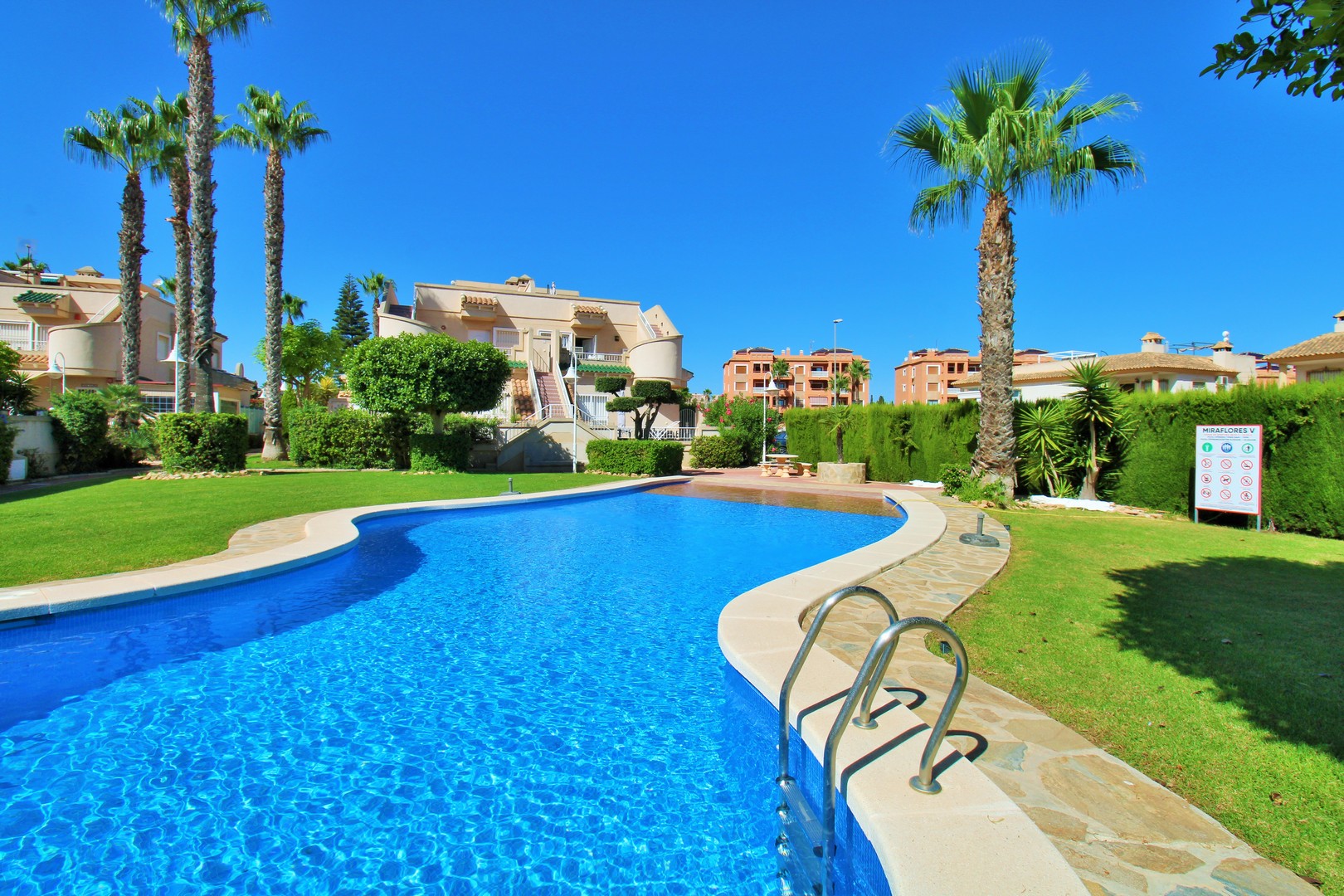 apartment en villamartin · pau-8 194950€
