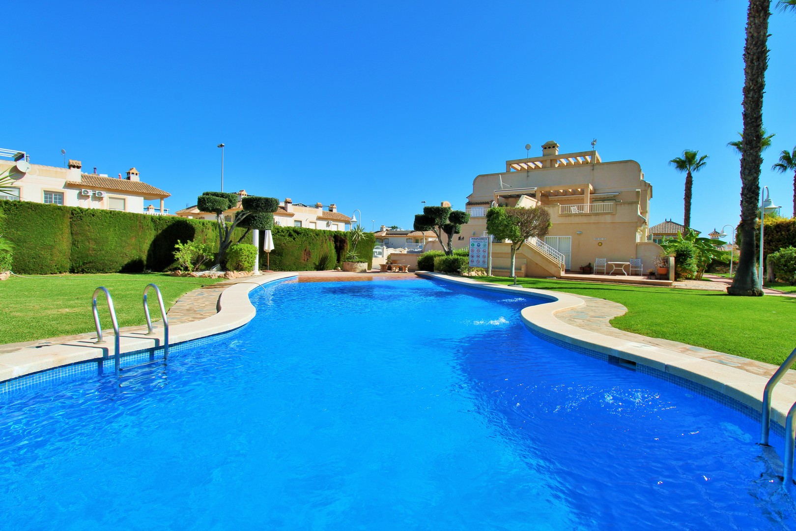 apartment en villamartin · pau-8 194950€