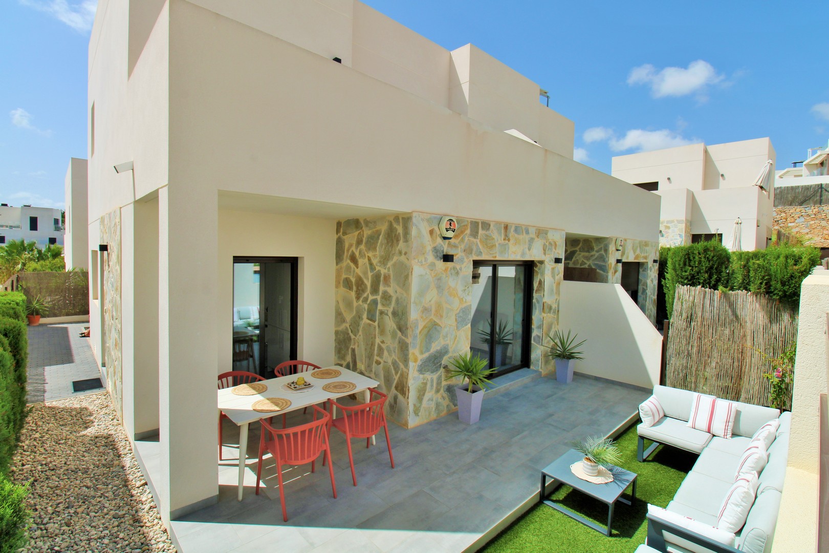 villas en villamartin · pau-8 354900€