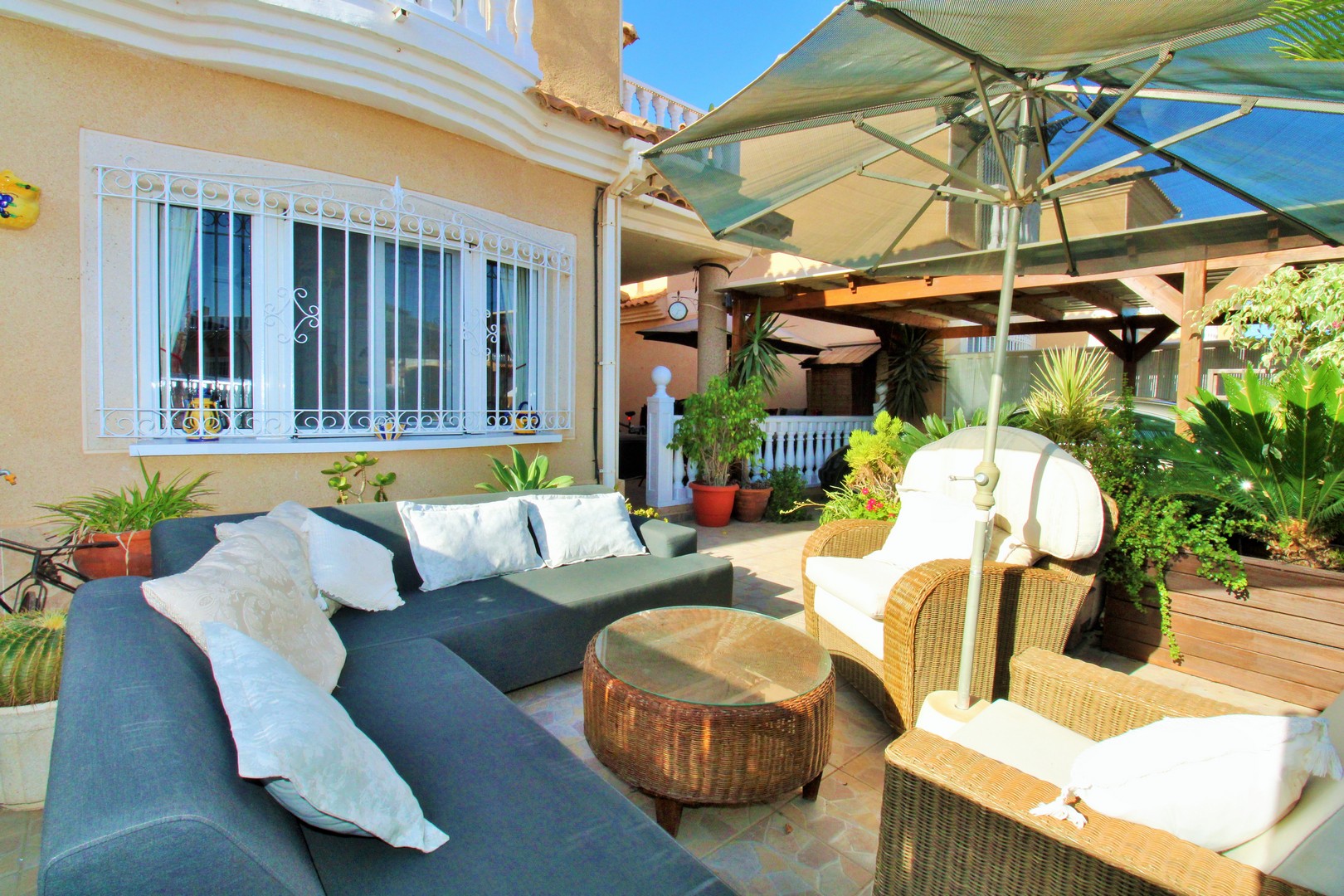 VC4000: Villa for sale in Playa Flamenca