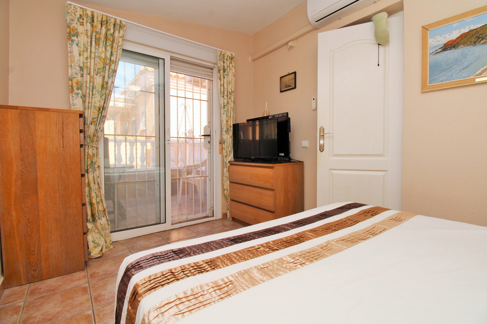 VC4000: Villa for sale in Playa Flamenca