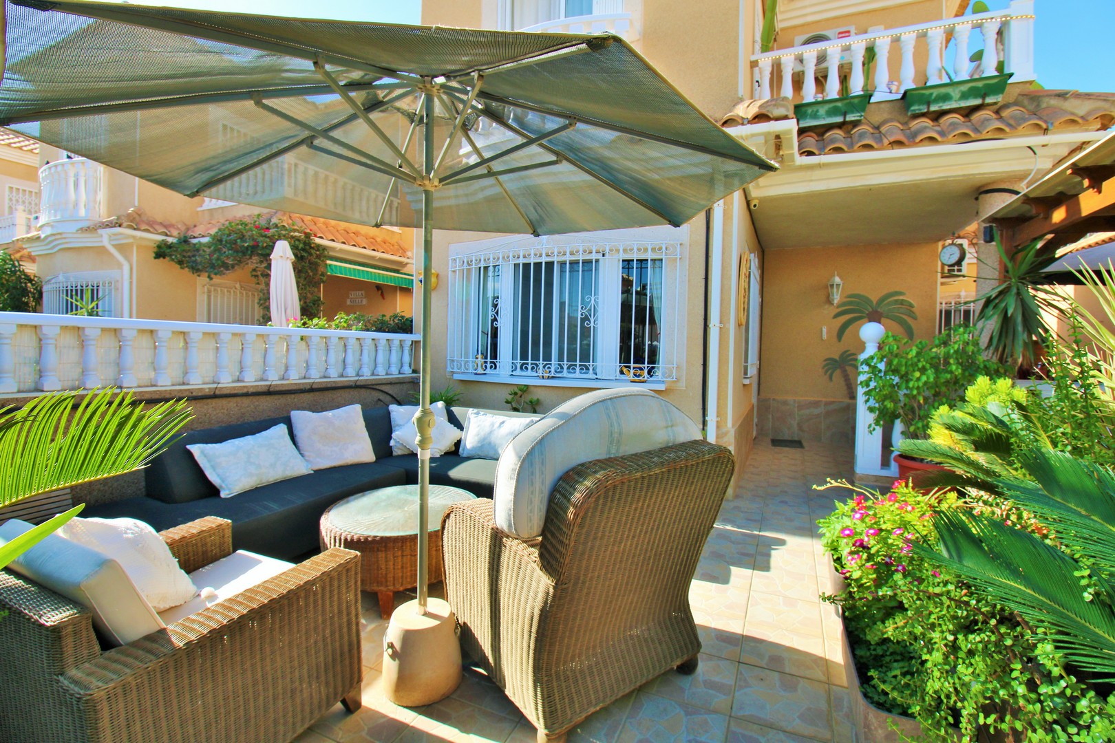 VC4000: Villa for sale in Playa Flamenca