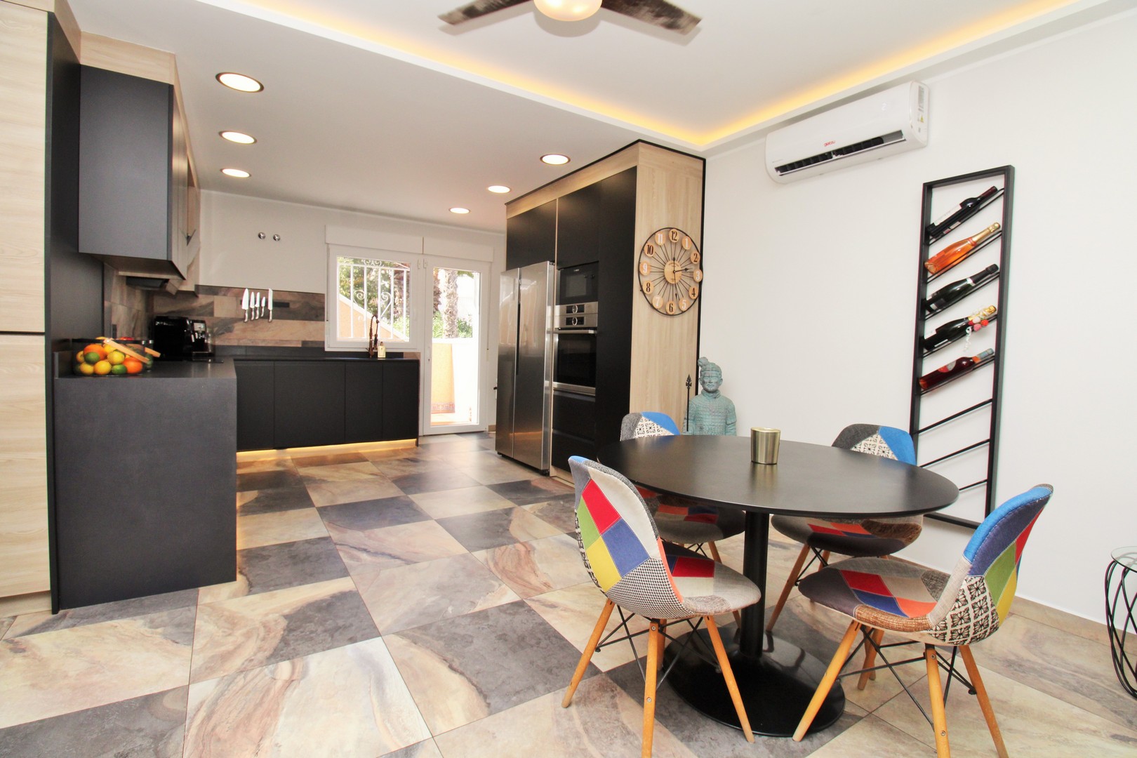 villas en villamartin · las-violetas 419000€
