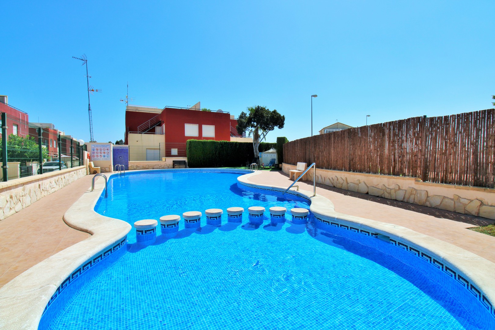 terraced-house en villamartin · villamartin 199950€