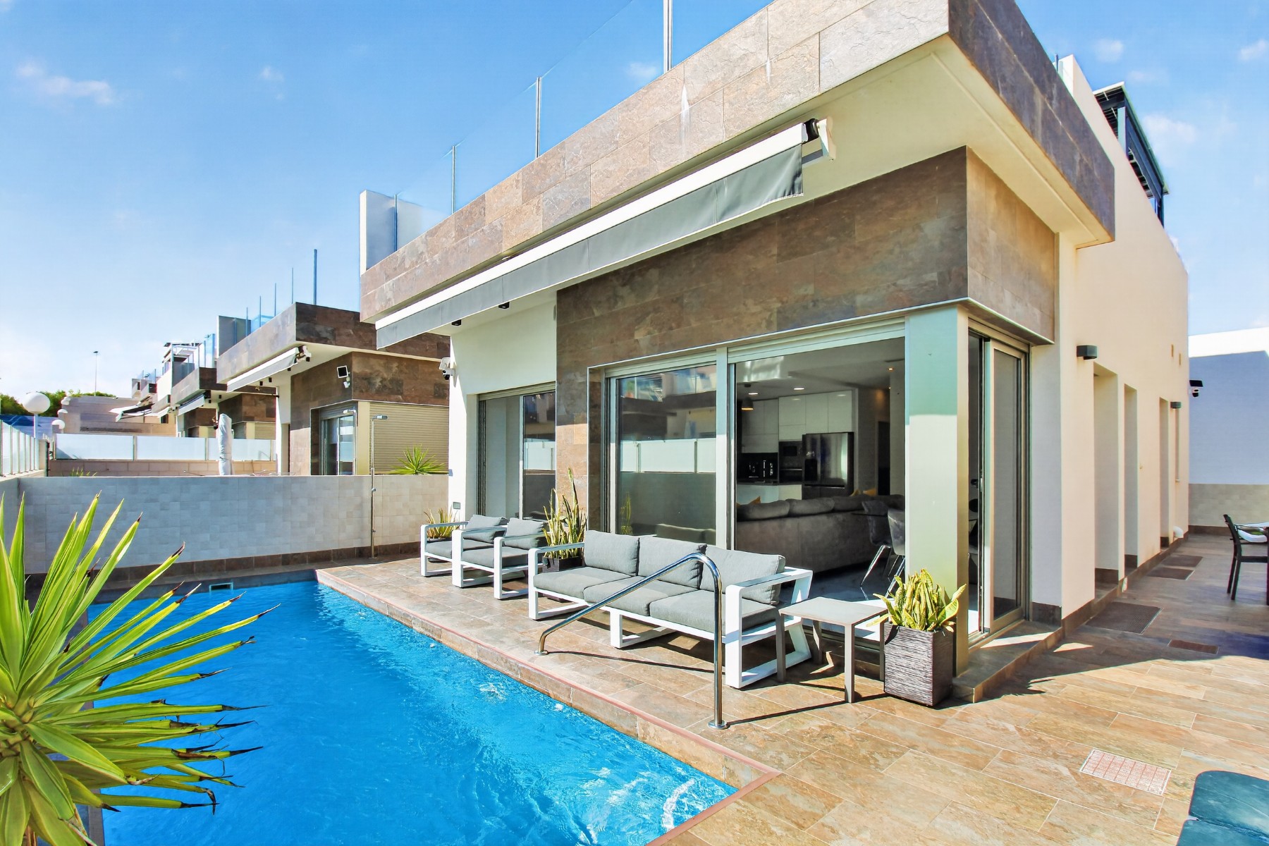 villas en villamartin · villamartin 469995€