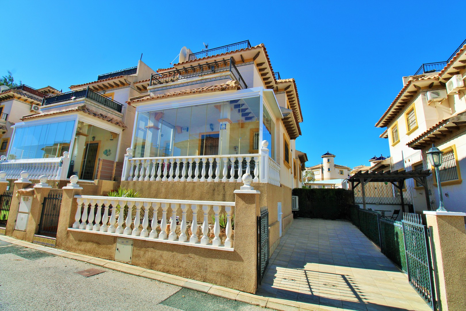 terraced-house en villamartin · villamartin 219995€
