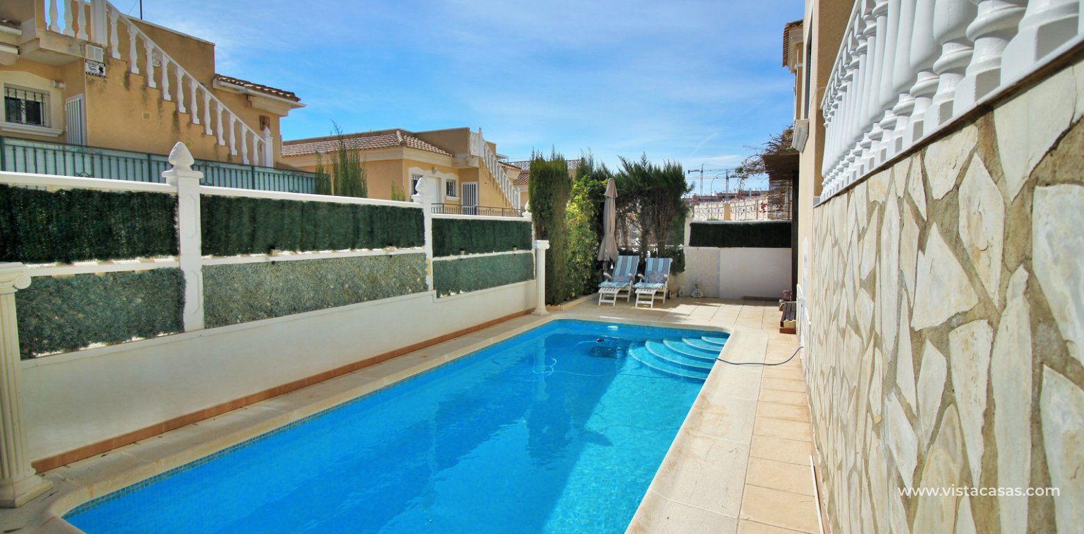 South facing detached villa with private pool and garage for sale Montegolf VII Villamartin pool