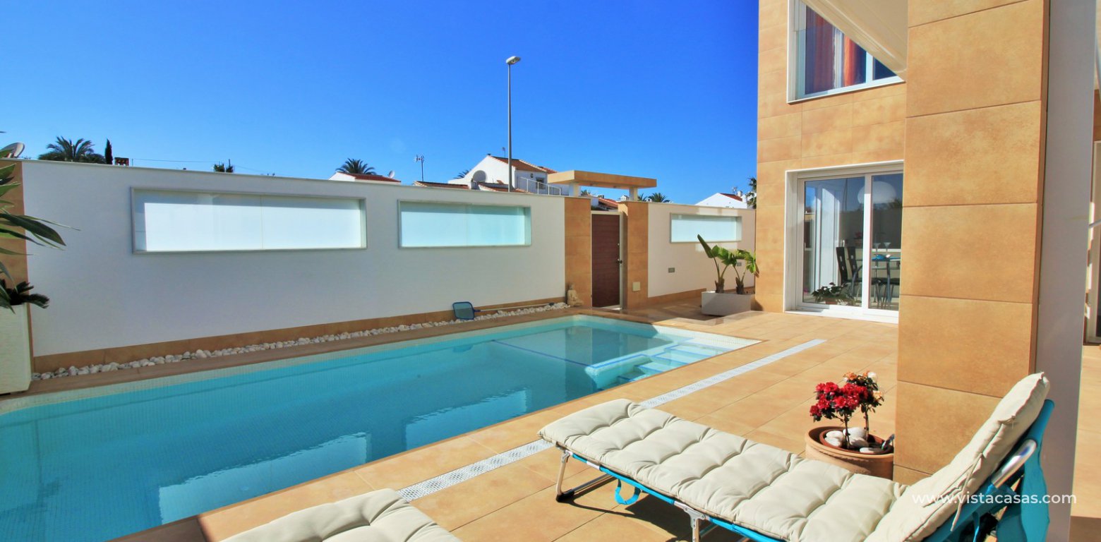 Luxury 5 bedroom detached villa with private pool for sale in Mil Palmeras pool 2