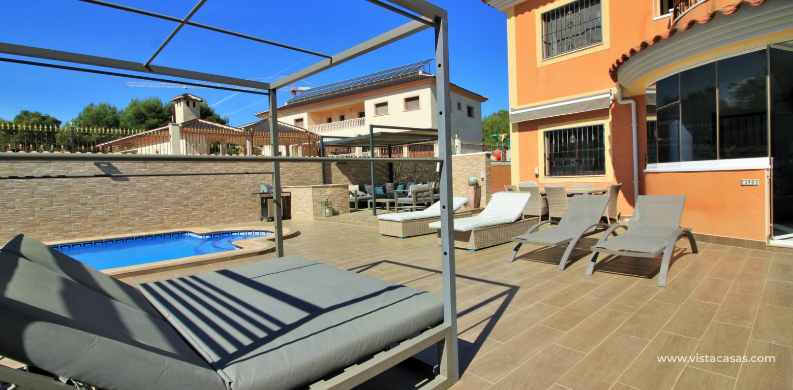Modern 5 bedroom detached villa with private pool and large plot for sale Villamartin south facing plot