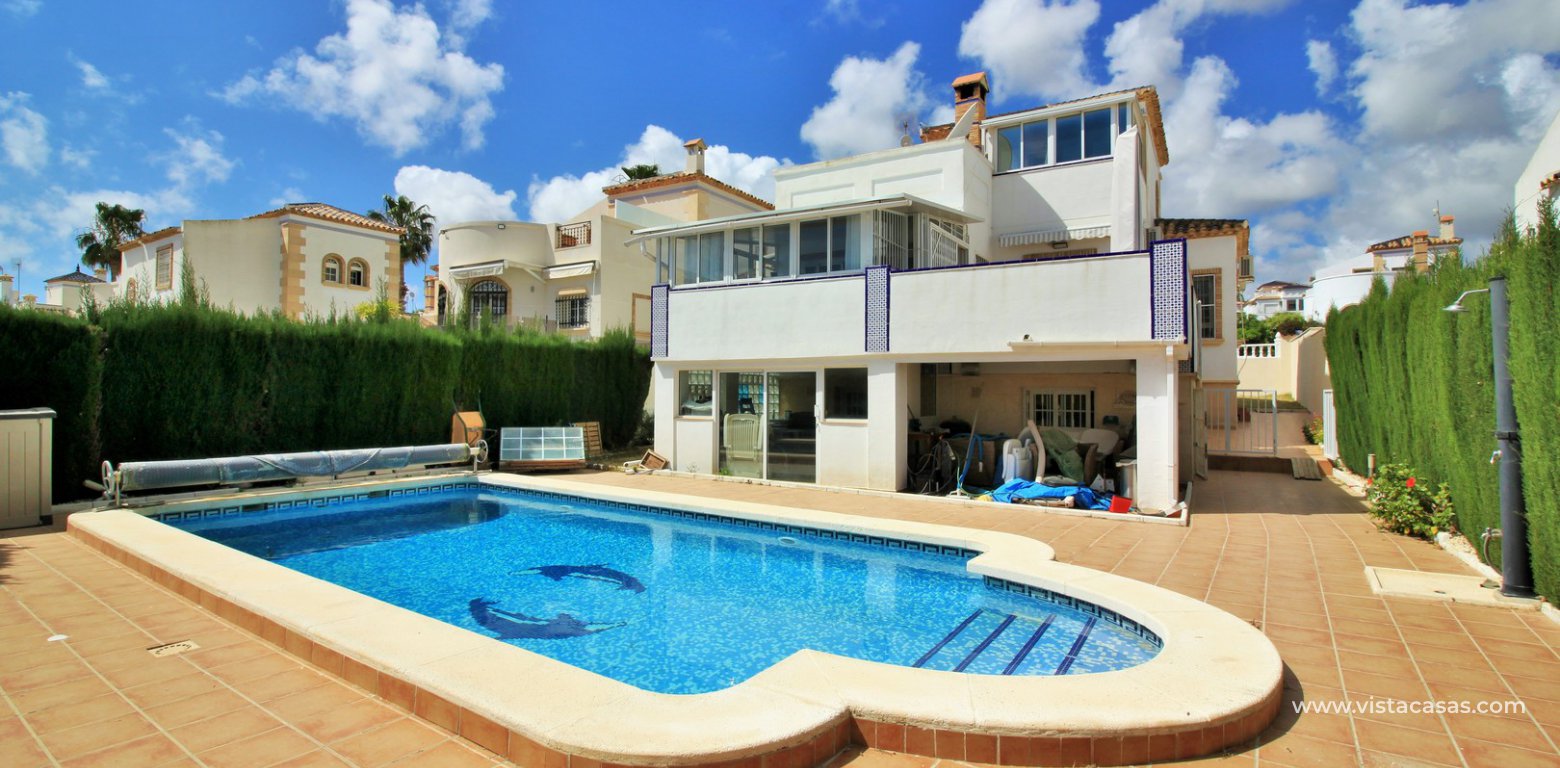Detached villa with pool for sale R3 Las Violetas Villamartin