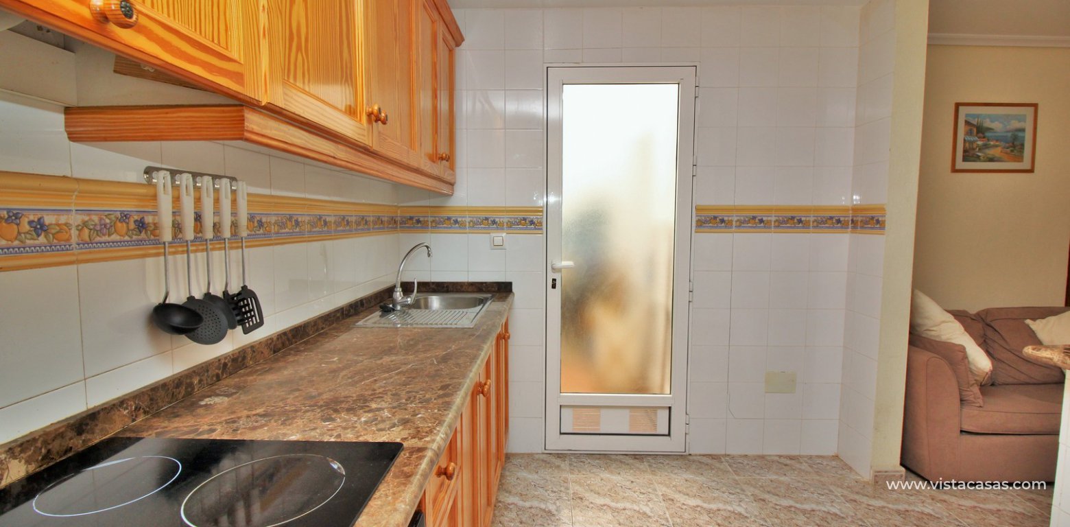South facing ground floor apartment for sale in Villamartin kitchen 2