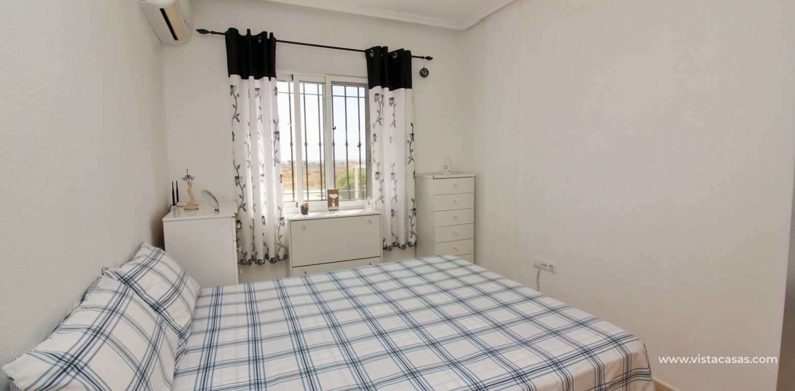 Apartment for sale in Montesol Villas Los Montesinos master bedroom