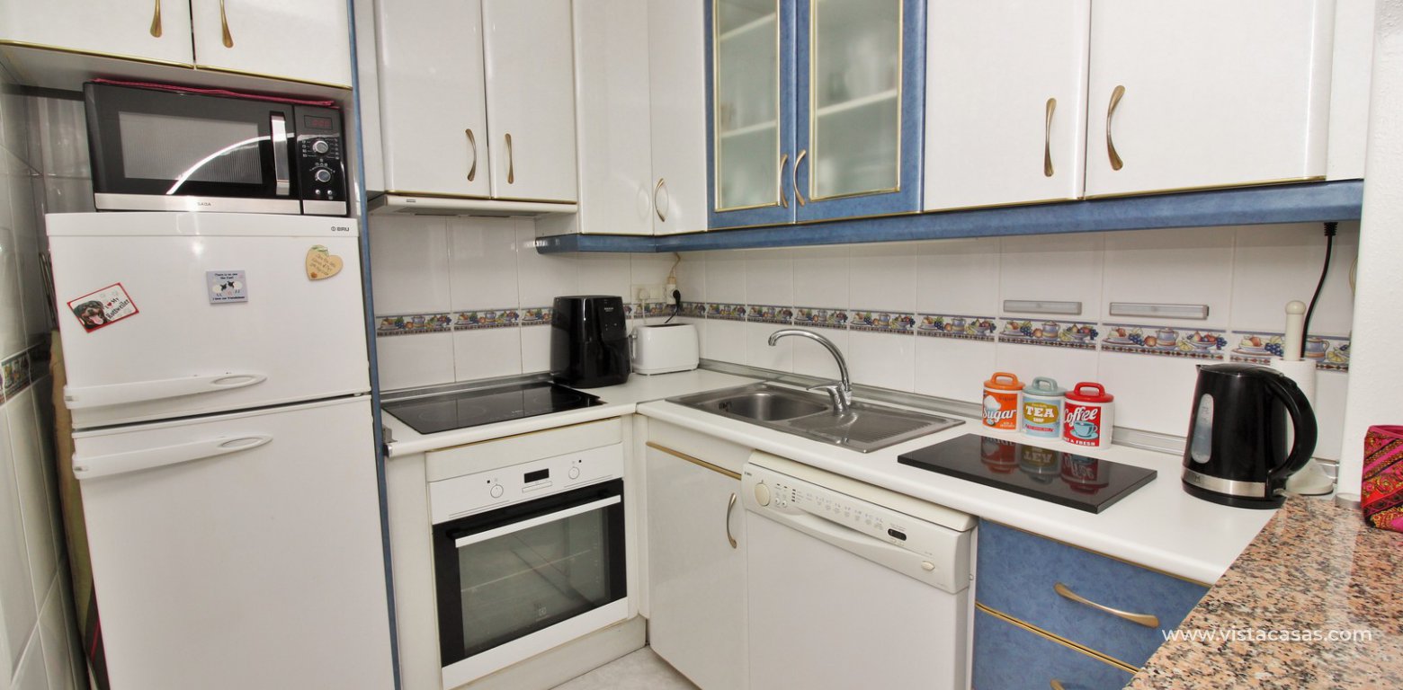 Apartment for sale Fontana Golf II Villamartin kitchen 2