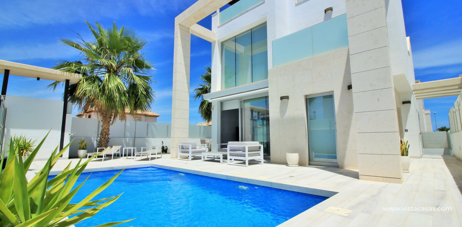 Villa for sale in Palm Beach III Lomas de Cabo Roig