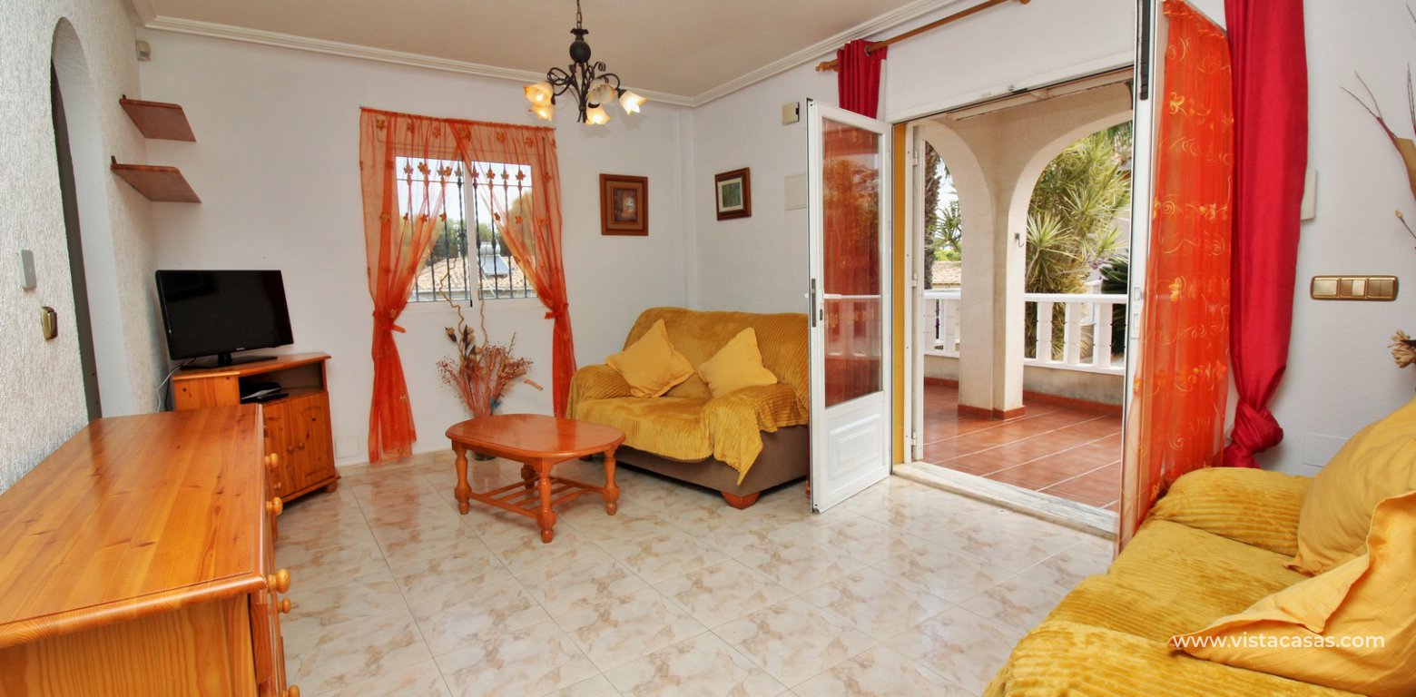 Detached villa with garage for sale Pinada Golf I Villamartin lounge