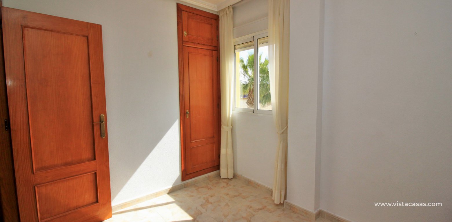Detached villa with garage for sale Pinada Golf I Villamartin double bedroom fitted wardrobes