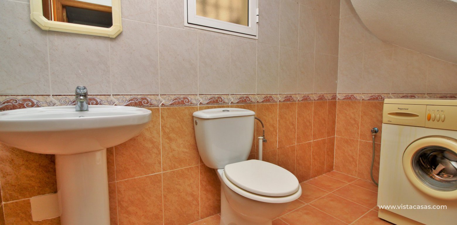 3 bedroom townhouse for sale Pinewood Valley Los Altos wc