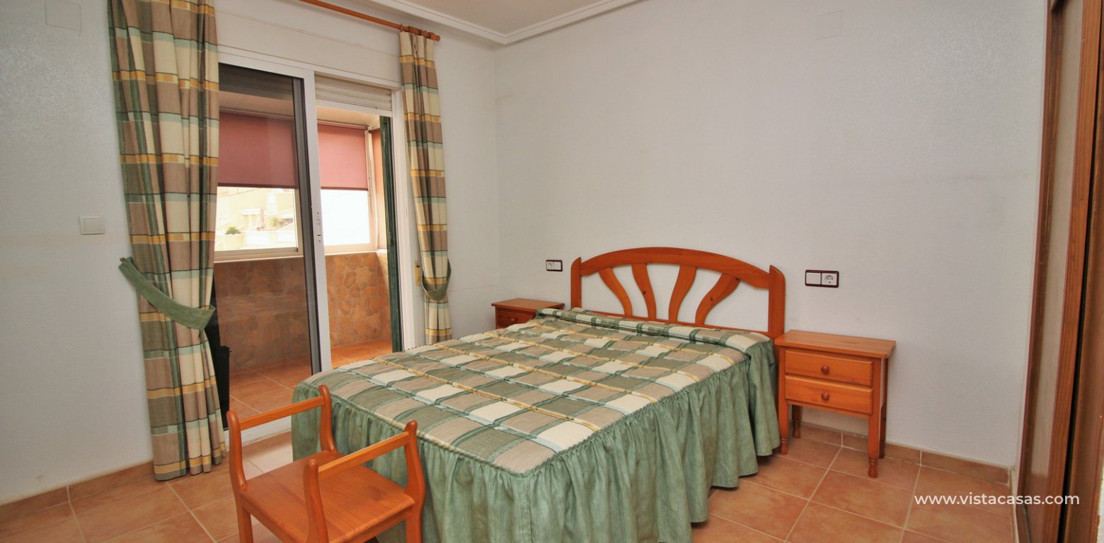 3 bedroom townhouse for sale Pinewood Valley Los Altos master bedroom