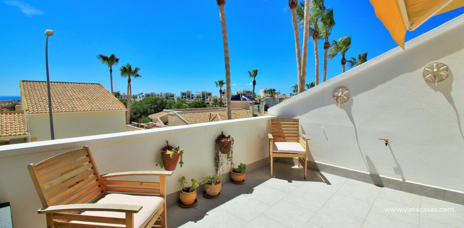 Detached villa for sale in La Rioja Los Dolses balcony 2