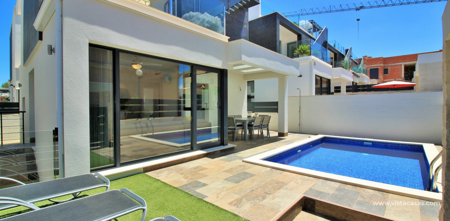 Modern villa with private pool for sale Villamartin garden