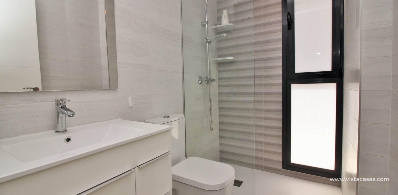 Modern villa with private pool for sale Villamartin bathroom