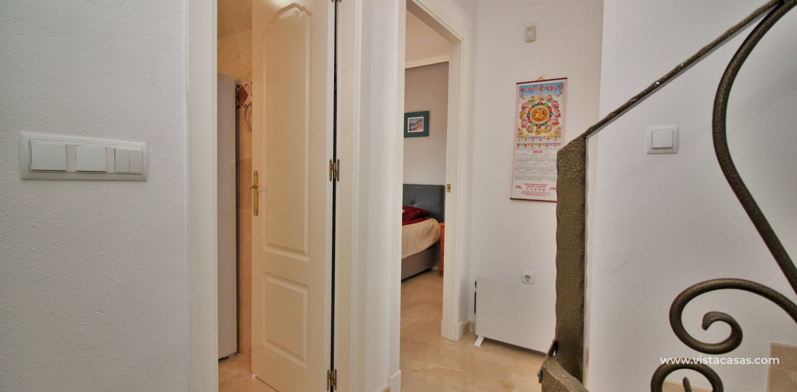 South facing Sofia townhouse for sale R12 Pau 8 Villamartin landing