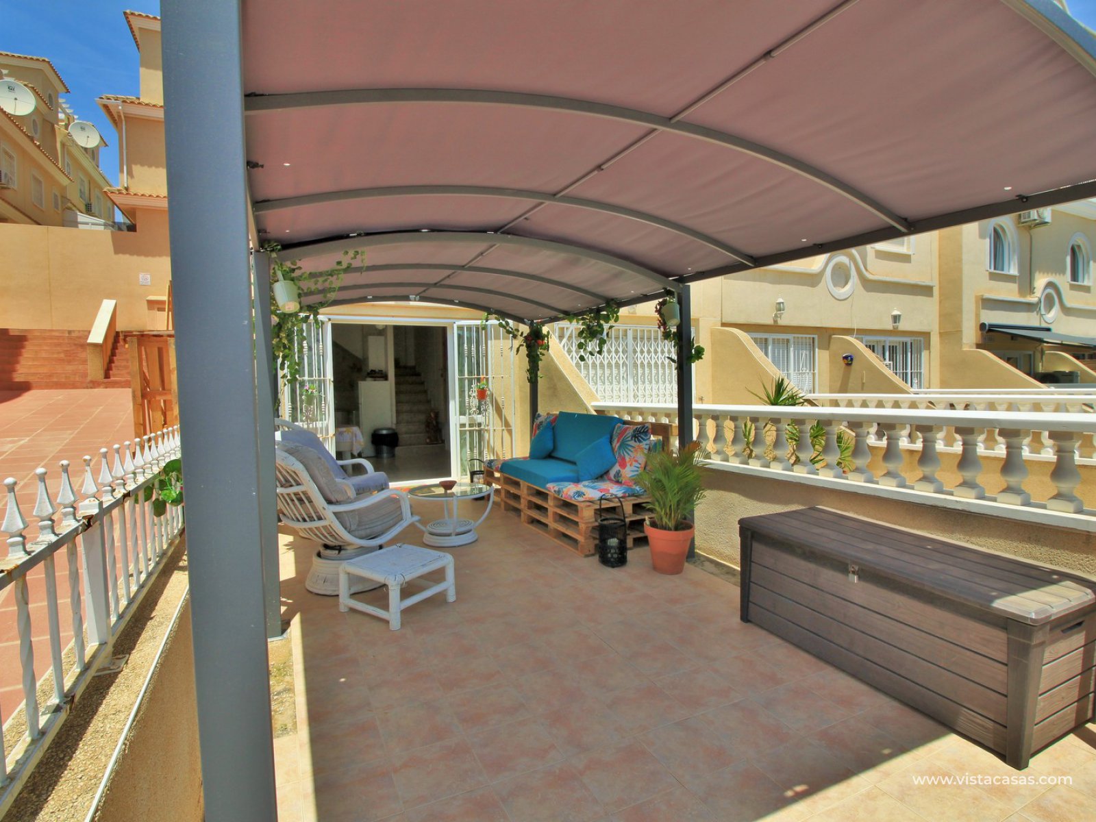 3 bedroom South facing townhouse for sale Villamartin