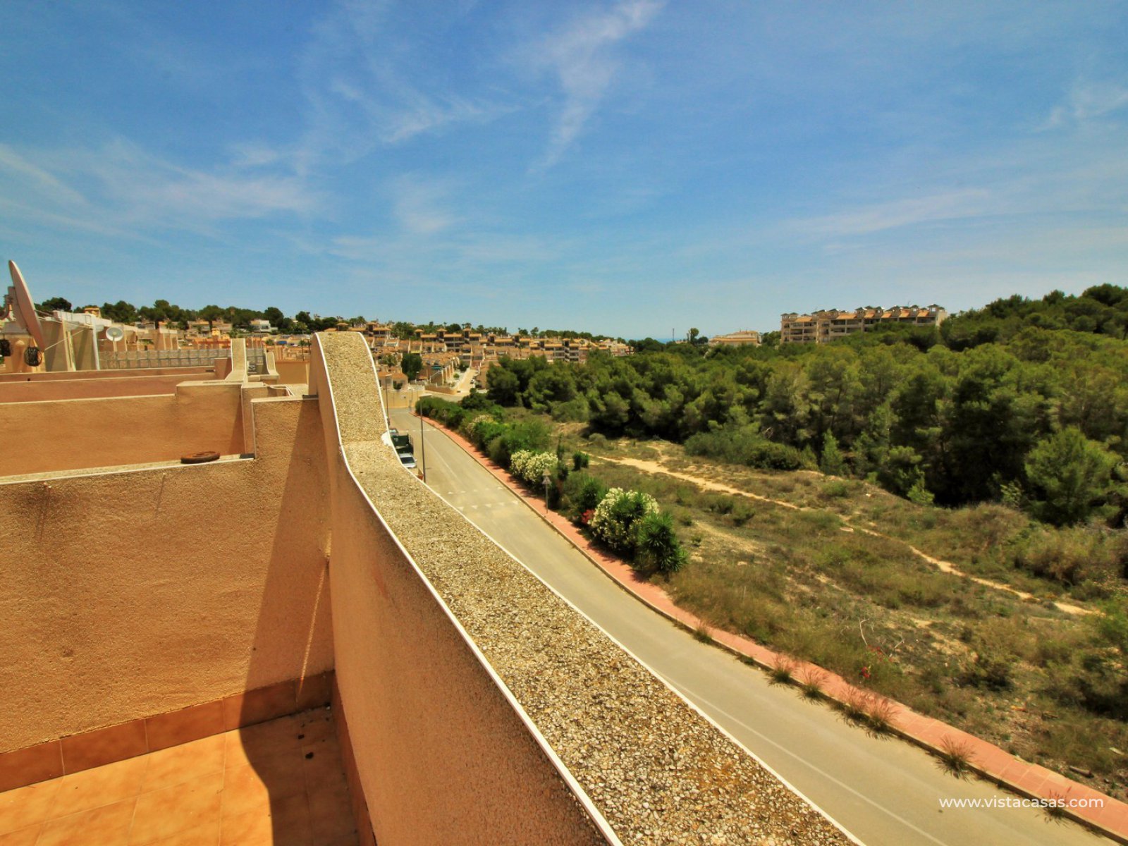 3 bedroom South facing townhouse for sale Villamartin