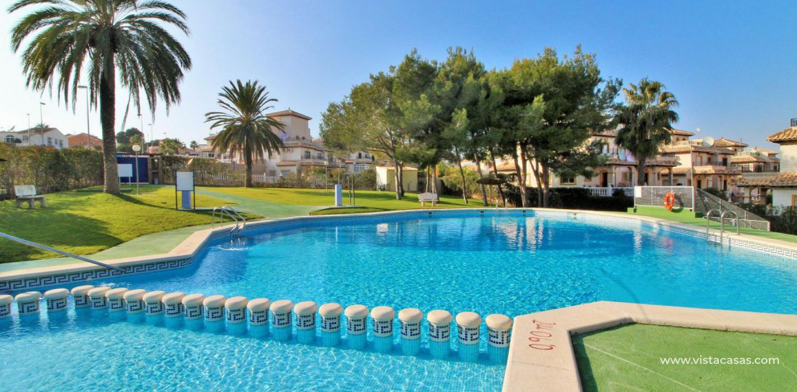 Quad house for sale Pinada Golf II Villamartin pool